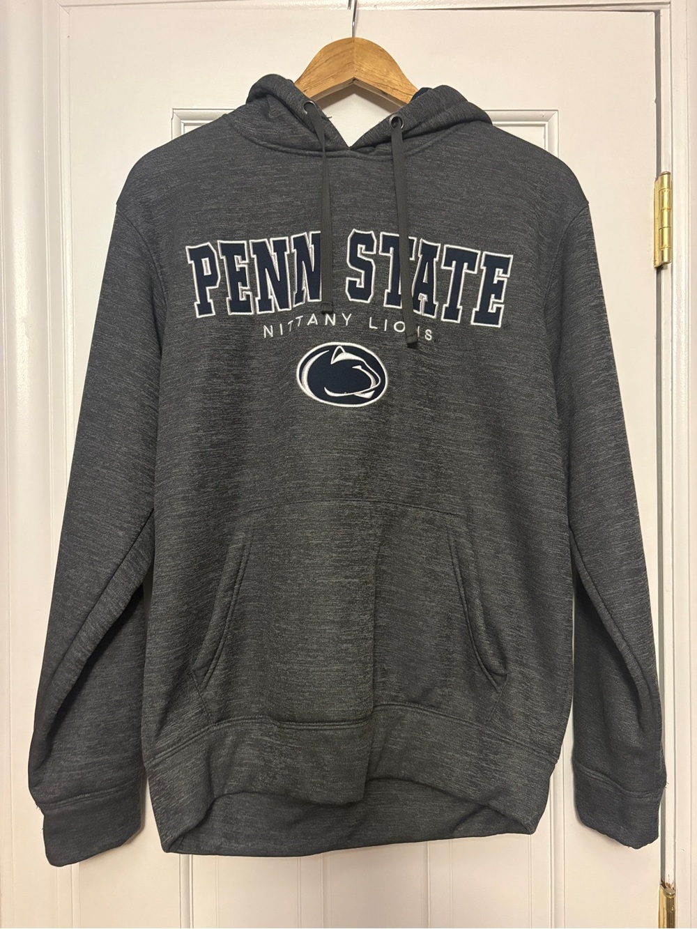 Colosseum Penn State Dark Gray Hooded Sweatshirt fleece lined Men’s Sz M